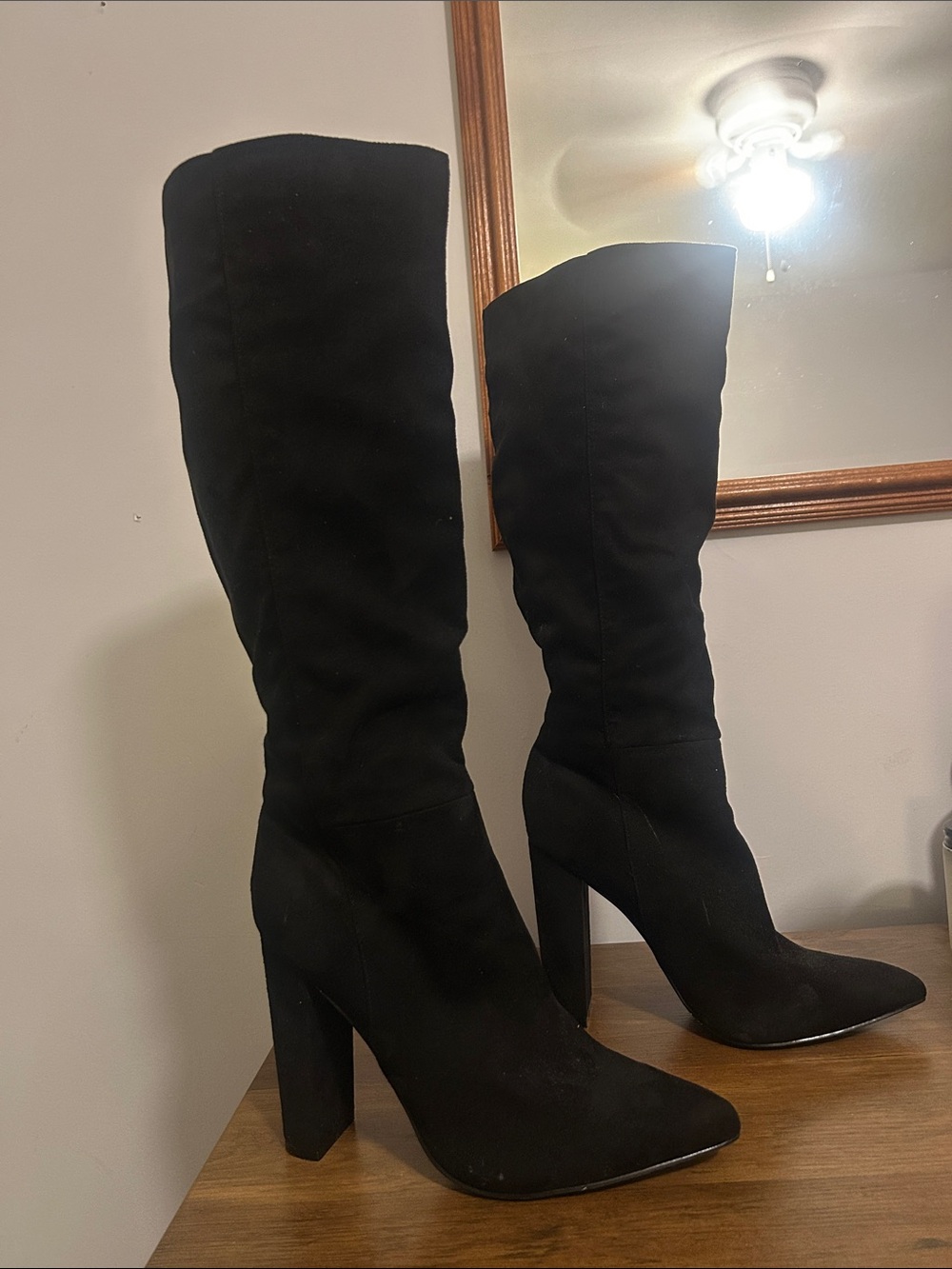 Women's Black Knee-High Block Heel Boots